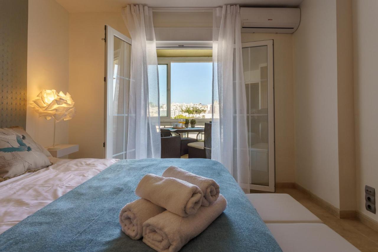 Malagasuite Carihuela Seaviews Torremolinos Exterior photo
