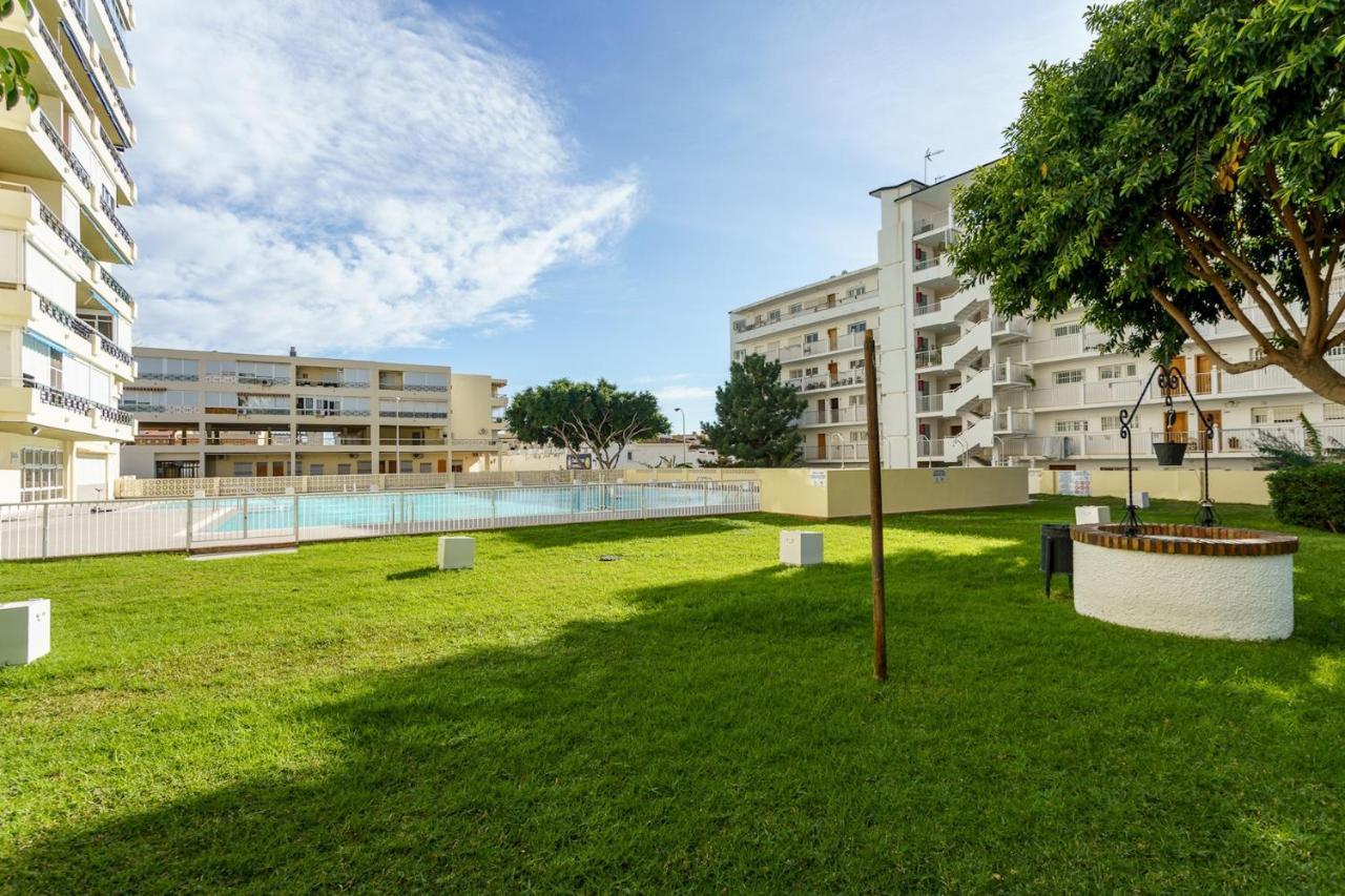 Malagasuite Carihuela Seaviews Torremolinos Exterior photo